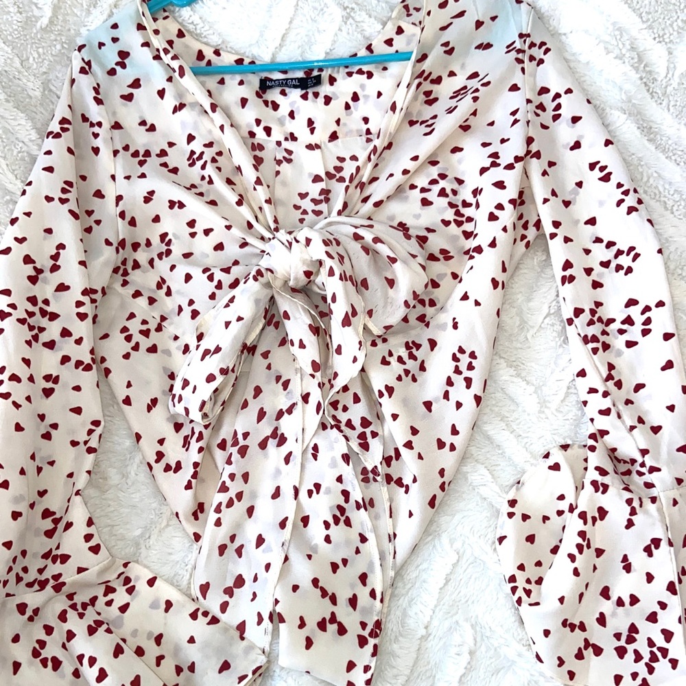 Nastygal heart tie top